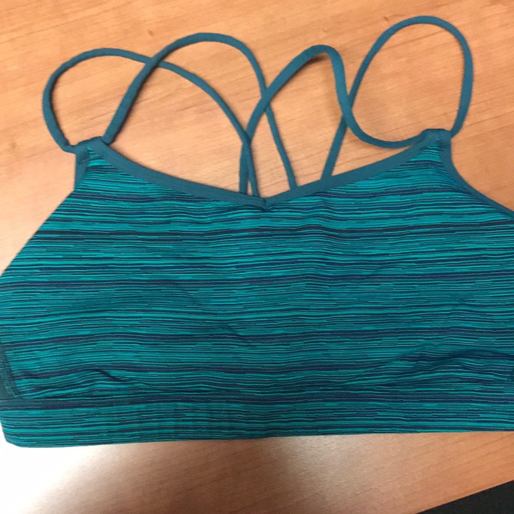 LuLu Lemon Make a Move Sports Bra